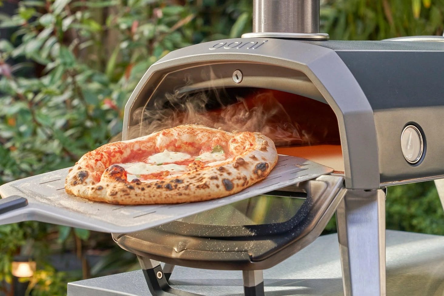 The Best Pizza Ovens Ooni Karu 12G Multi-Fuel Pizza Oven